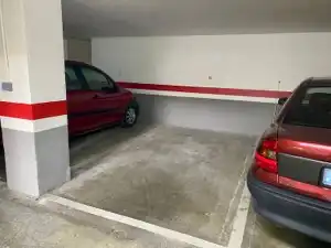 Parking of Flat for sale in Valencia  with Air Conditioner, Furnished and Oven