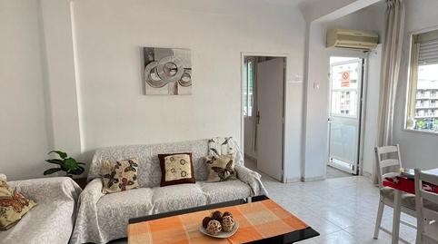 Foto 2 de Piso en venta en Paseo de Los Tilos, La Unión - Cruz de Humilladero - Los Tilos, Málaga Capital