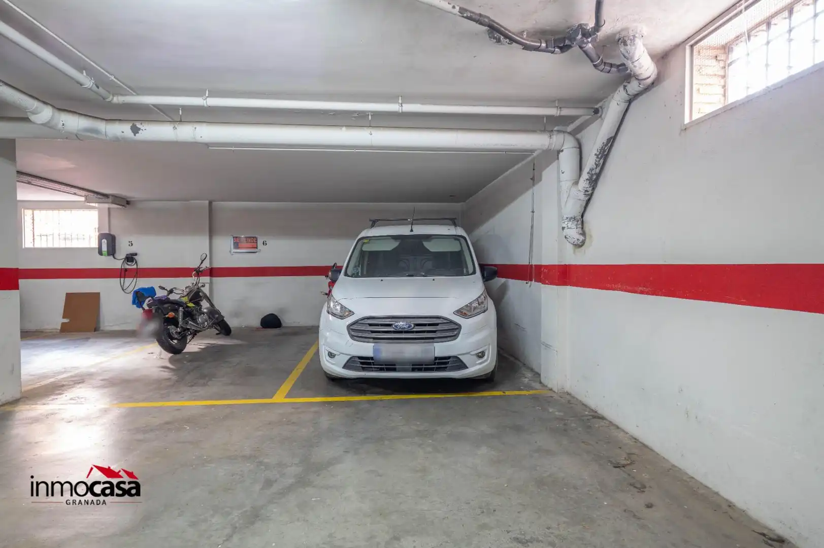 Parking of Flat for sale in La Zubia  with Air Conditioner, Terrace and Balcony