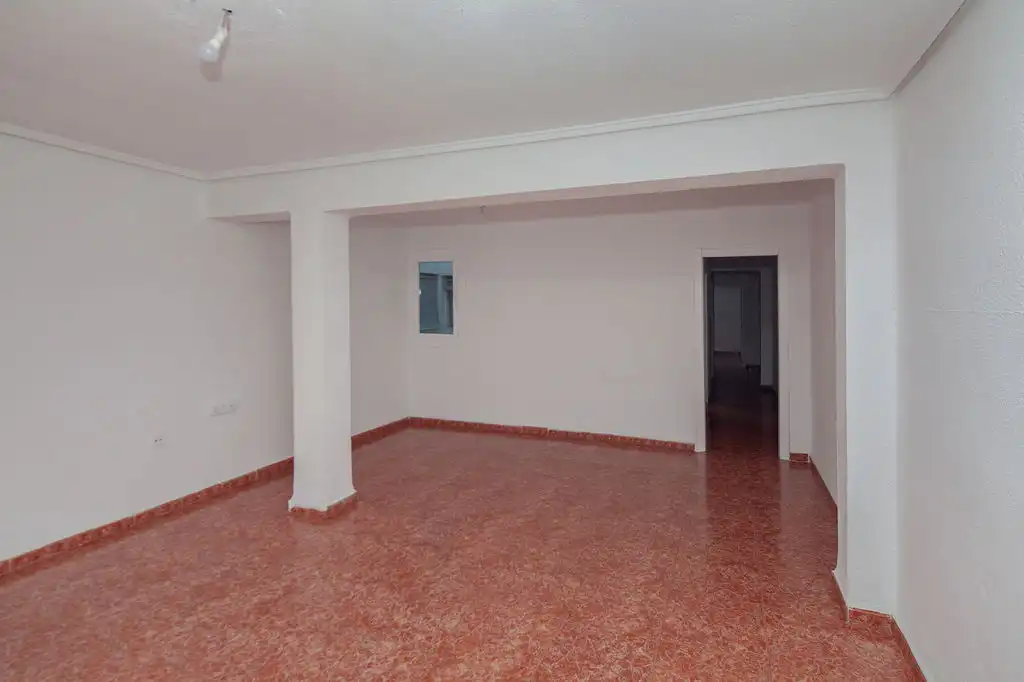 Piso en venta en C/ Brasil, Nou Moles