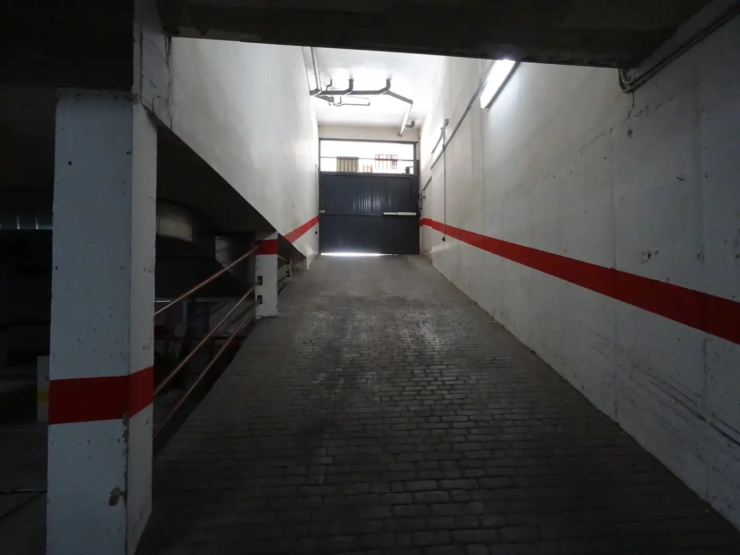 Parking with lift for sale in Mutxol, imagen 4