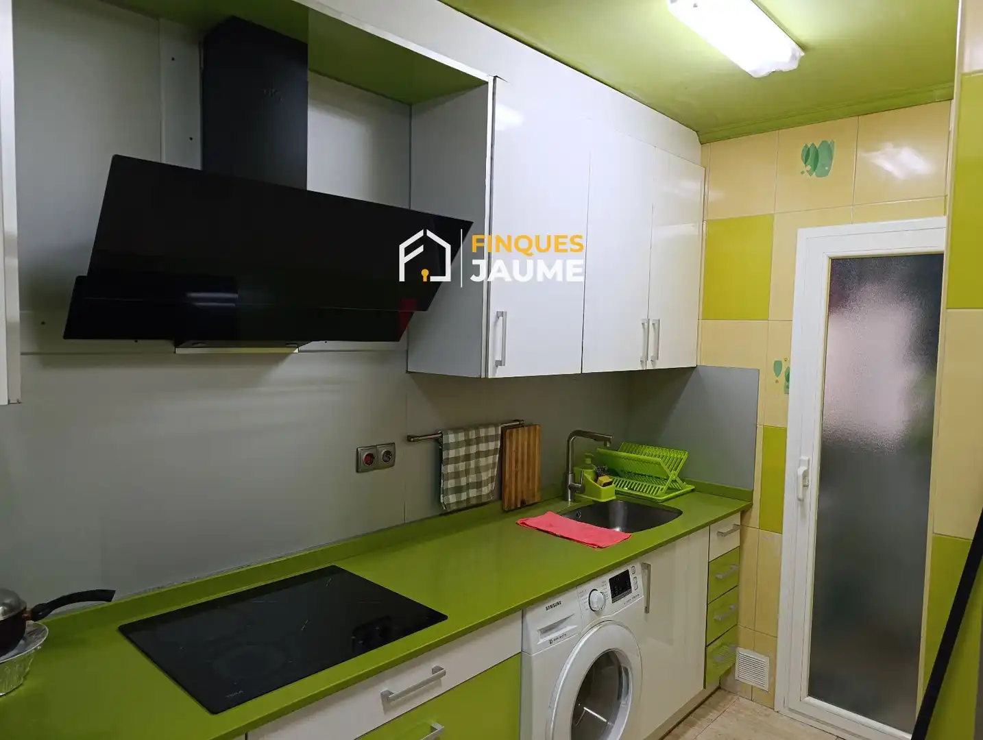 Flat with terrace for sale in TAQUIGRAF MARTÍ, imagen 2