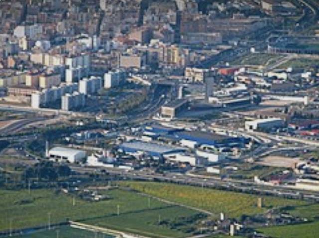 Terreno industrial en Venta en Estadi Balear