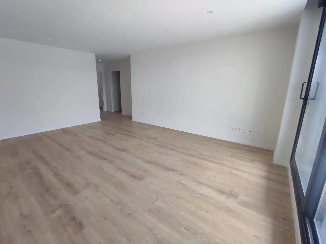 Sala de estar de Planta baja de alquiler en Santander con Calefacción, Jardín privado y Parquet