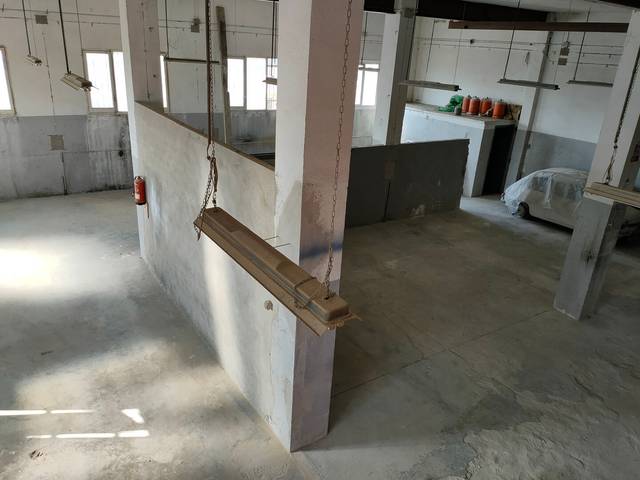 Nave industrial en Venta en La Collada - Sis Camins