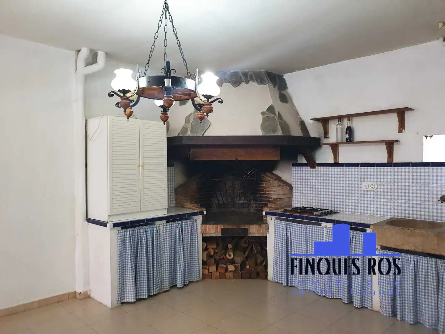 Küche von Einfamilien-Reihenhaus zum Verkauf in Vinaròs mit Klimaanlage, Heizung und Terrasse