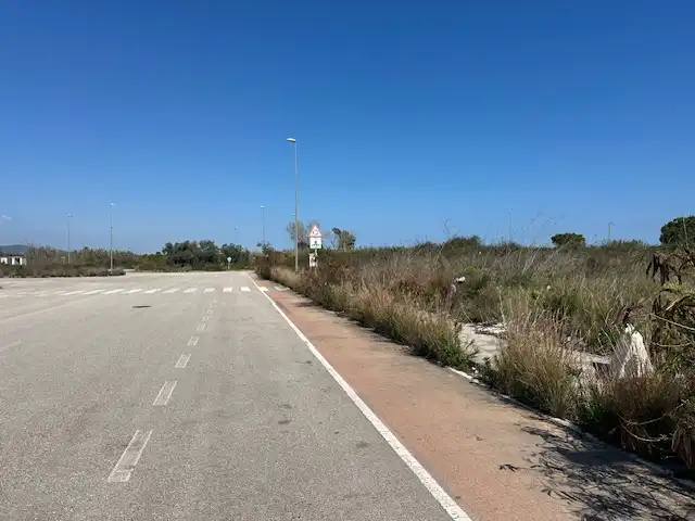 Terreno industrial en venta en L'Alqueria de la Comtessa