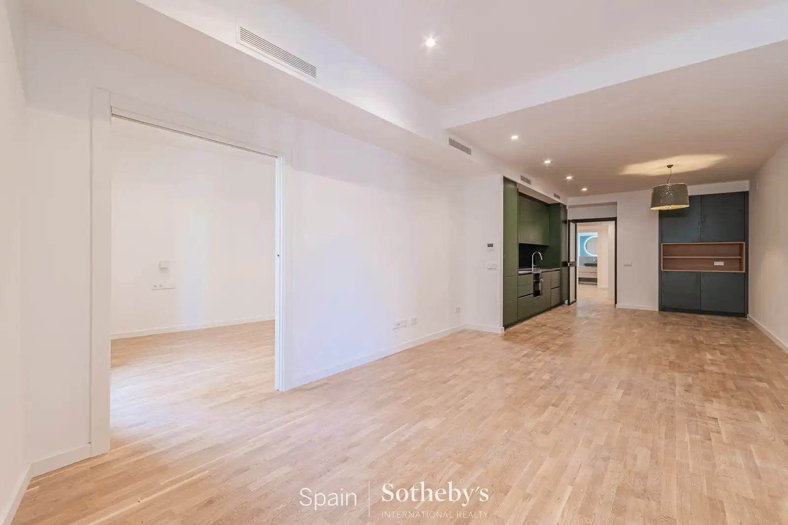 Apartment mit Aufzug zum Verkauf in Carrer Comtal, imagen 2