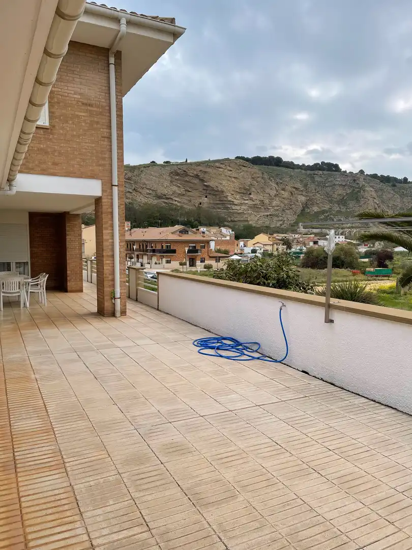 Terrassa de Casa o xalet en venda en Andosilla