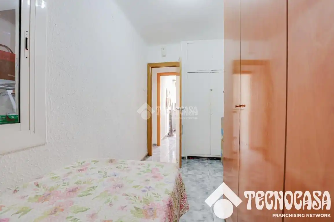 Habitación de Piso en venta en Santa Coloma de Gramenet