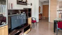 Sala d'estar de Apartament en venda en Cofrentes amb Aire condicionat, Calefacció i Balcó