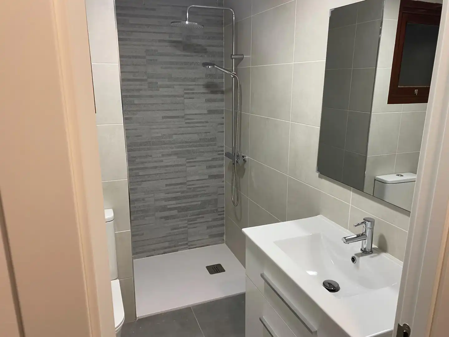 Baño de Piso en venta en Tavernes de la Valldigna con Balcón