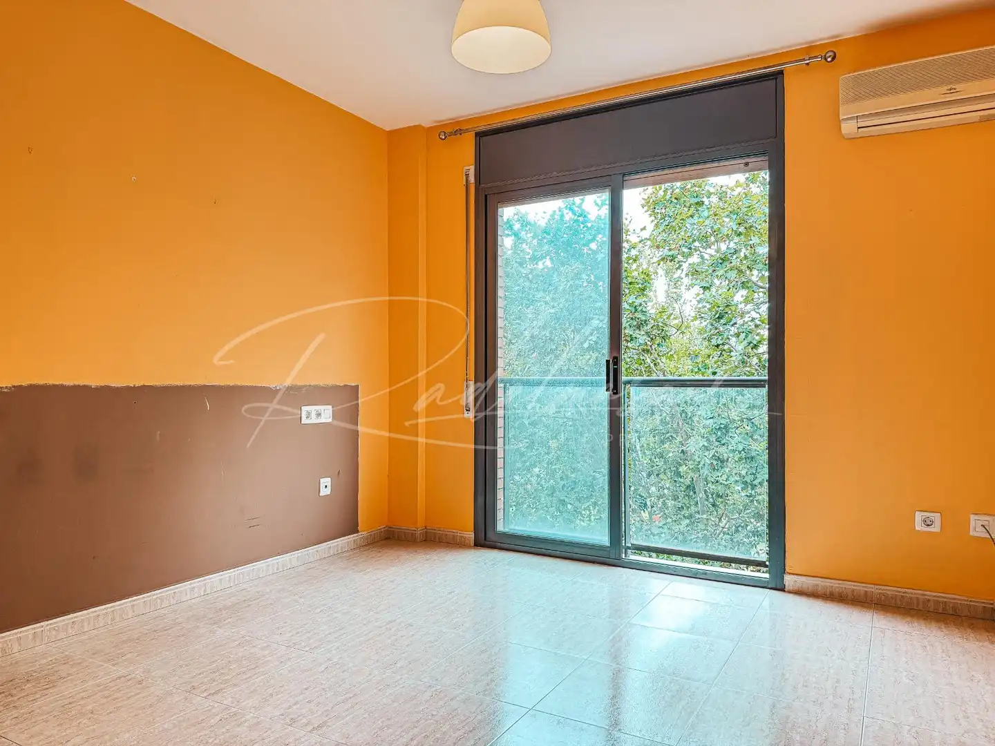 Schlafzimmer von Wohnung zum Verkauf in Cambrils mit Klimaanlage, Heizung und Privatgarten