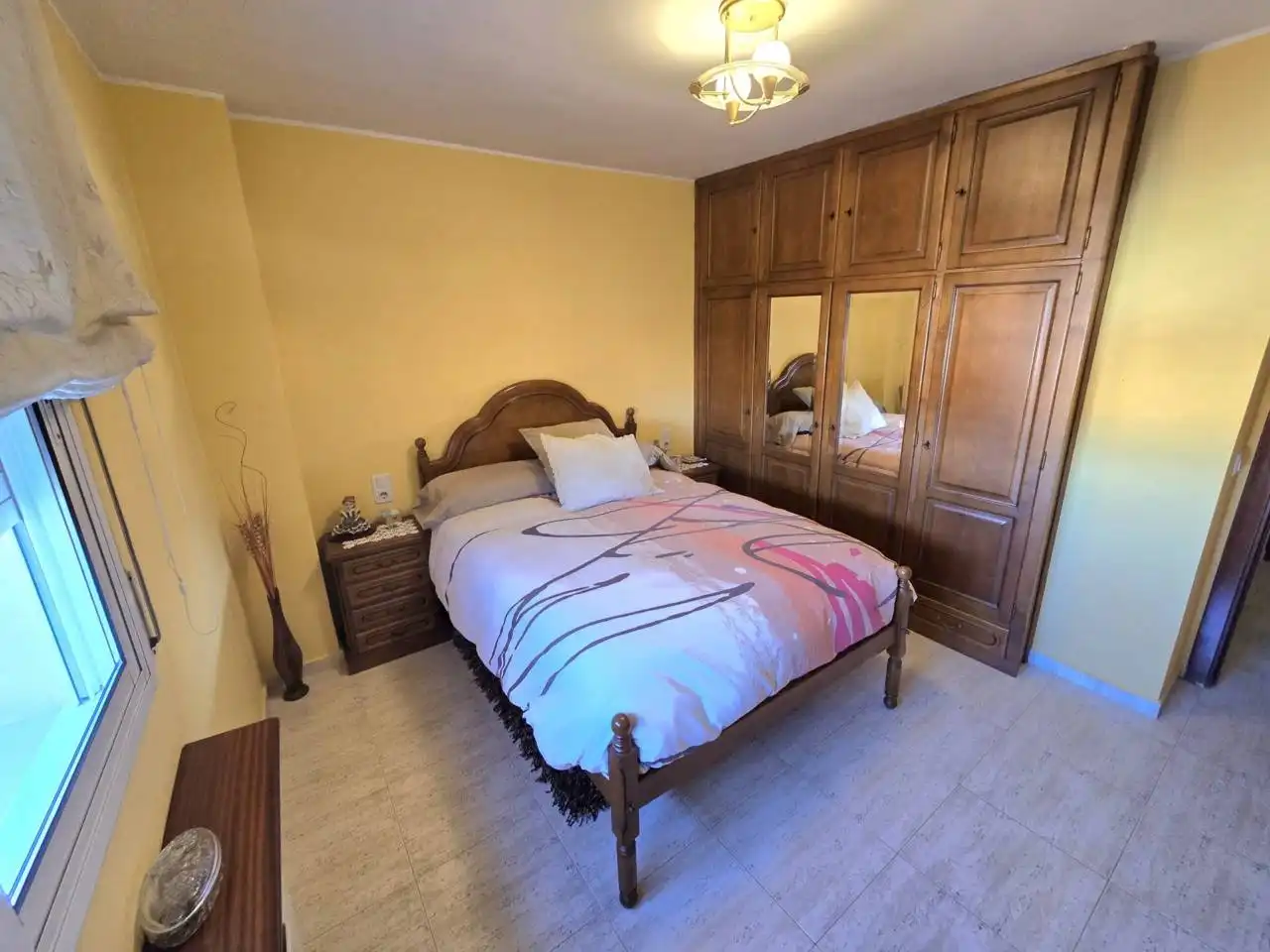 Habitación de Piso en venta en Salt con Calefacción, Terraza y Trastero