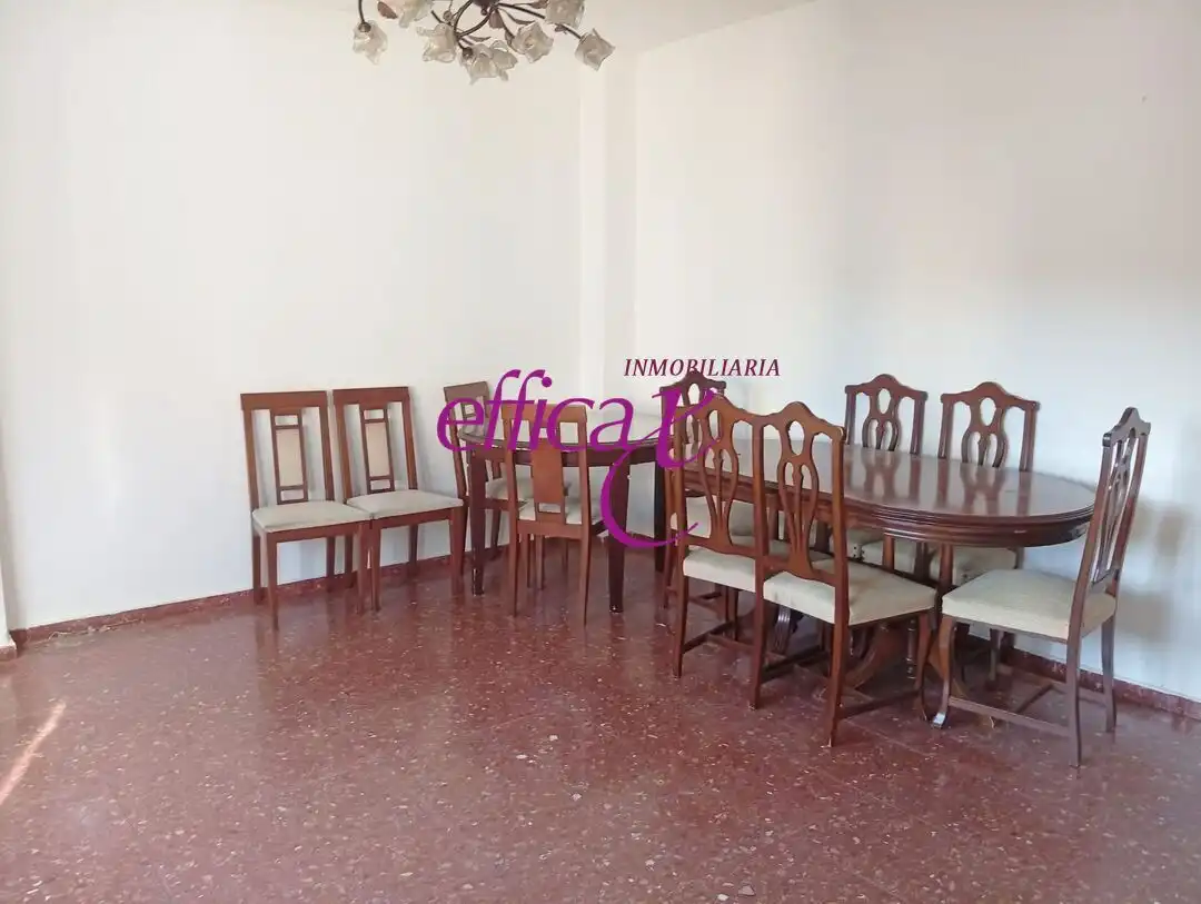 Comedor de Piso en venta en Torrijos con Calefacción y Trastero