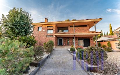 Vista exterior de Casa o xalet en venda en Almoster amb Calefacció, Jardí privat i Terrassa