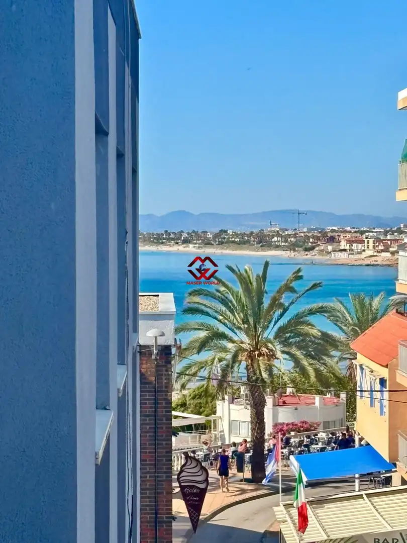 Vista exterior de Apartament en venda en Pilar de la Horadada amb Aire condicionat, Calefacció i Terrassa