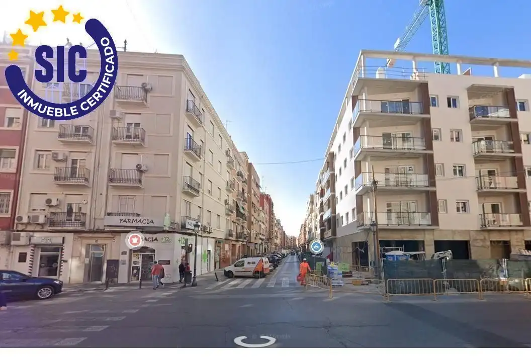 Local comercial en venda a Calle de Francisco Moreno Usedo, imagen 10
