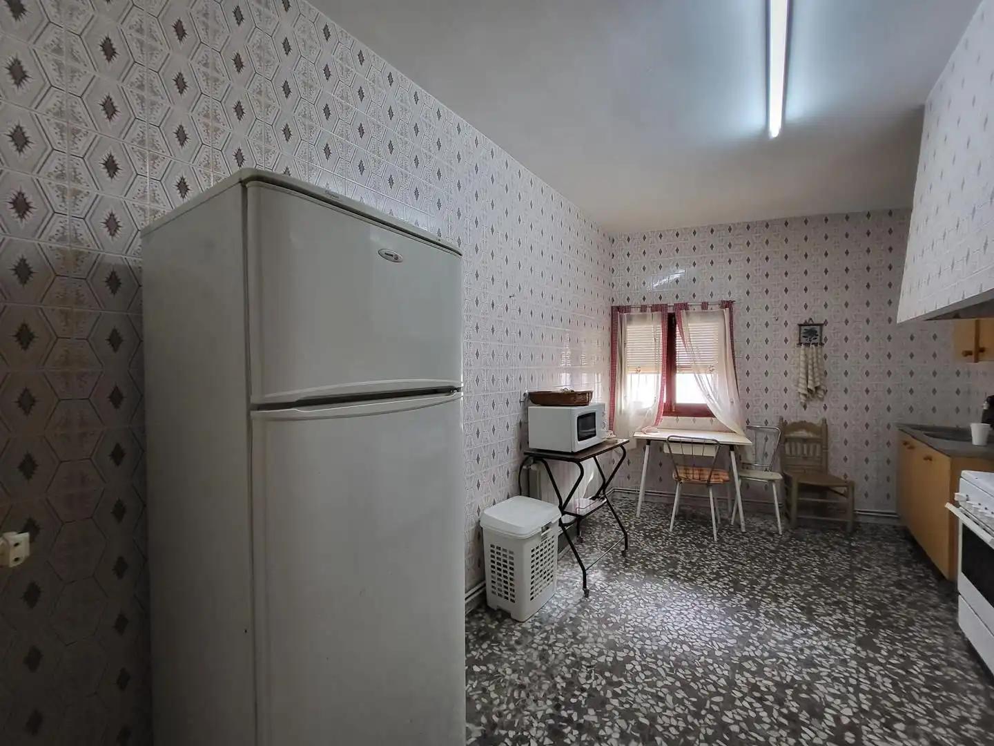 Casa amb terrassa en venda a Sisante, imagen 8