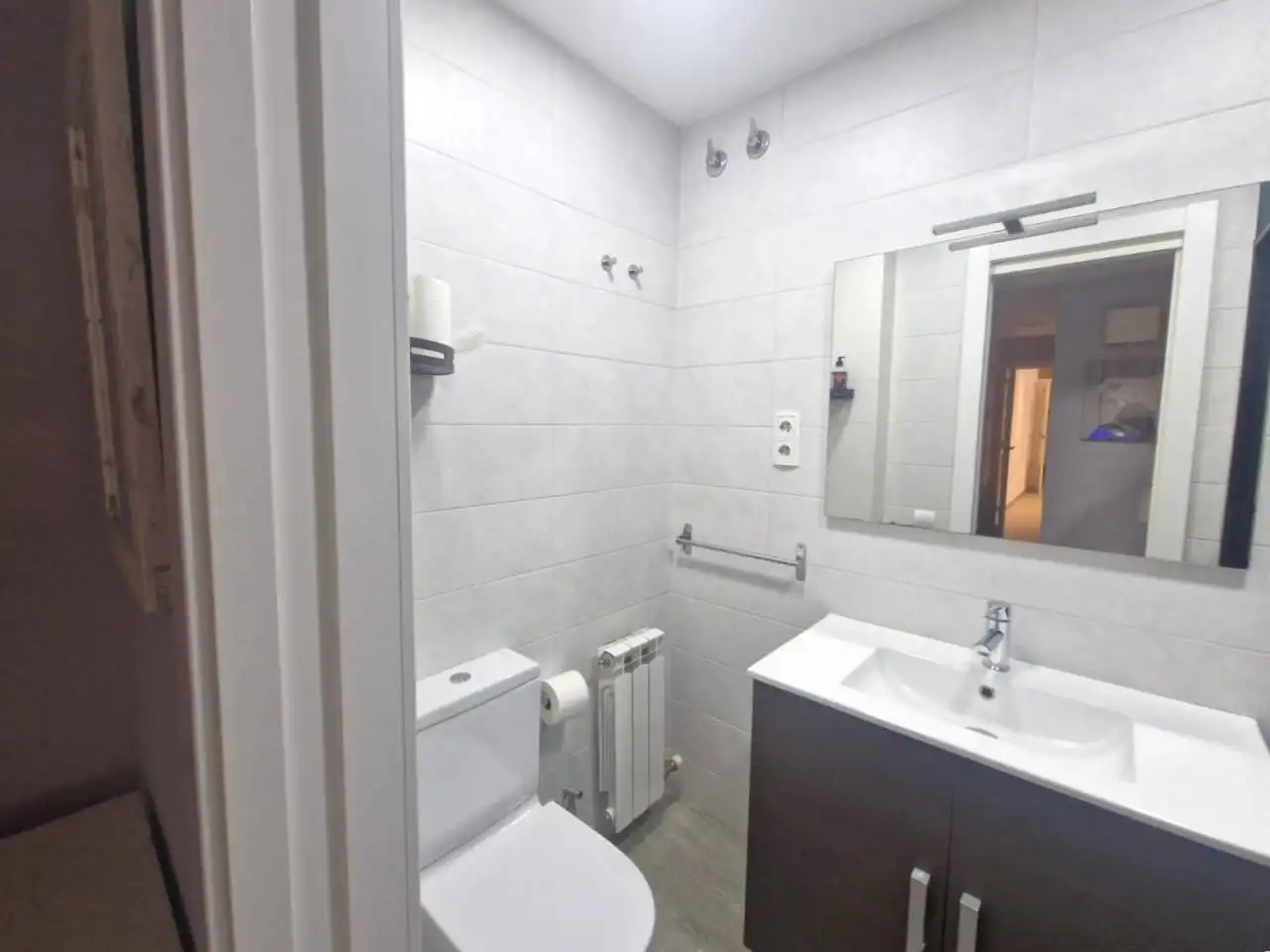 Bathroom of Flat for rent in Cerdanyola del Vallès  with Air Conditioner, Heating and Parquet flooring