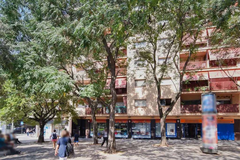 Vista exterior de Pis en venda en Granollers amb Aire condicionat i Calefacció