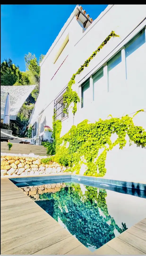 Vista exterior de Casa o chalet en venta en Altea con Aire acondicionado, Piscina y Alarma