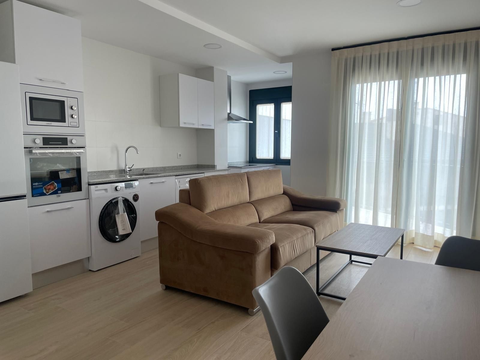 Living room of Flat to rent in Carbonero el Mayor  with Heating, Private garden and Terrace
