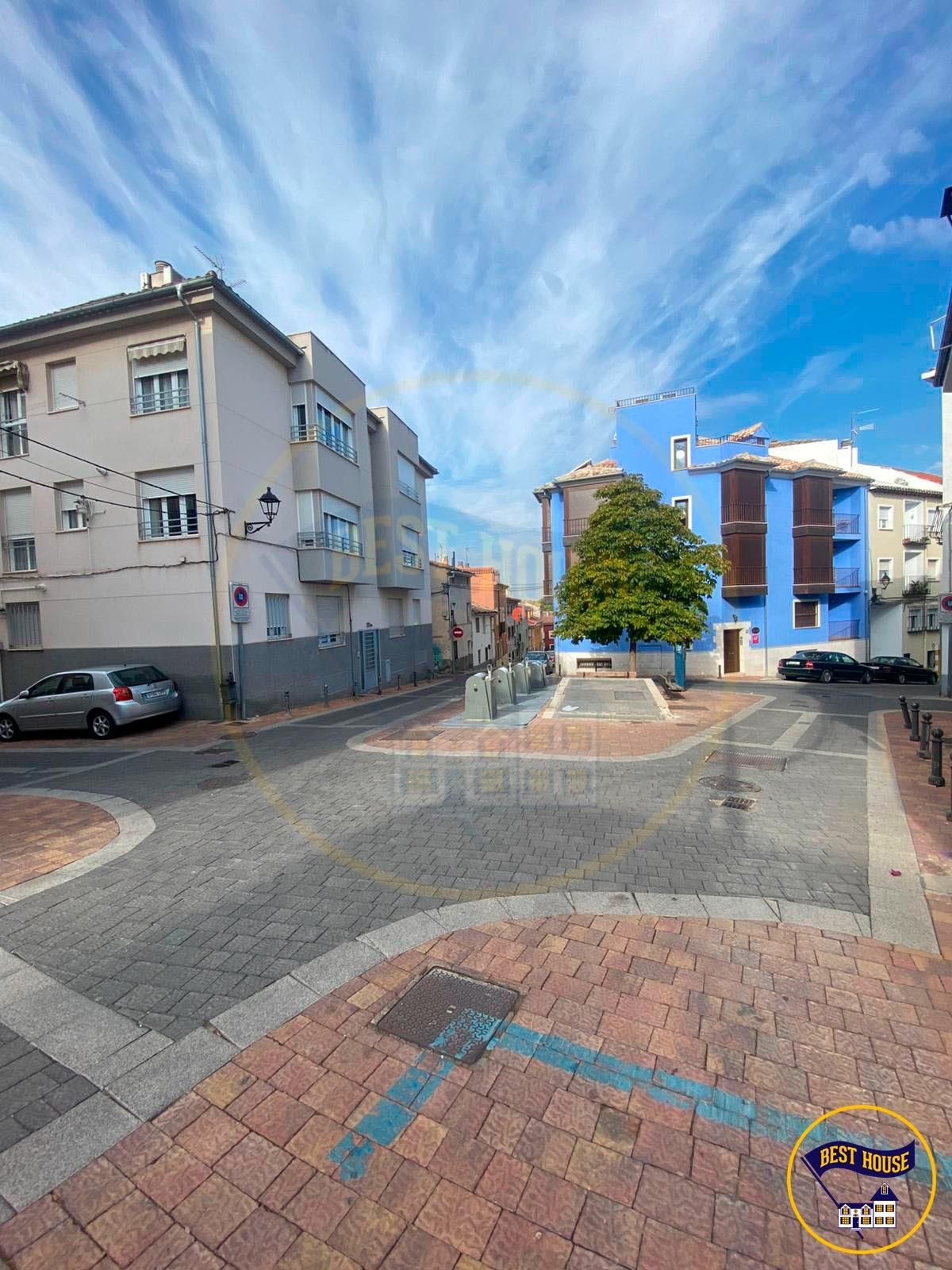 Vista exterior de Dúplex en venta en Cuenca Capital con Aire acondicionado, Calefacción y Parquet