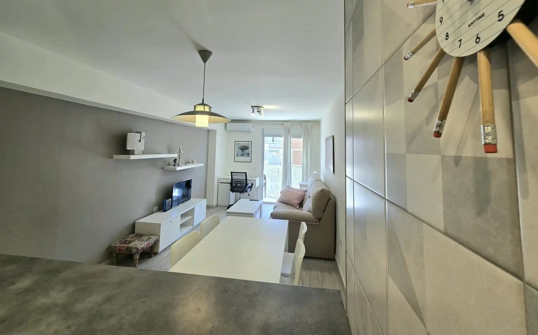 Wohnzimmer von Wohnung zum Verkauf in Benalmádena mit Privatgarten, Möbliert und Gemeinschaftspool