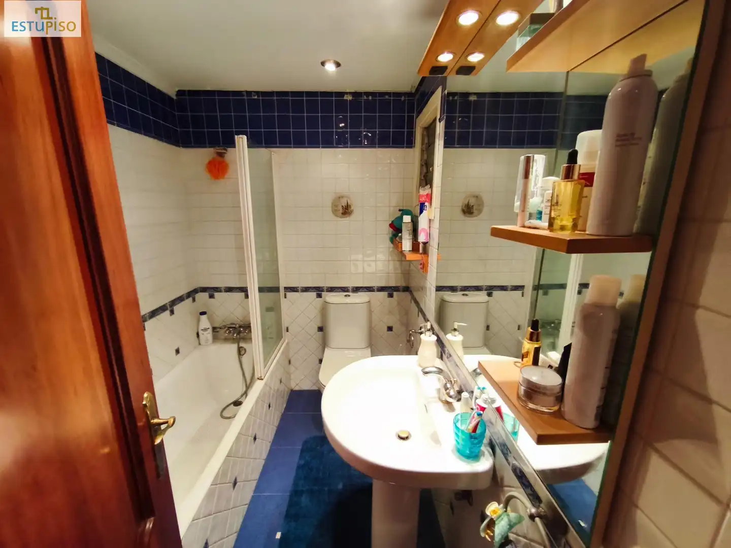 Bathroom of Flat for sale in Ensanche
