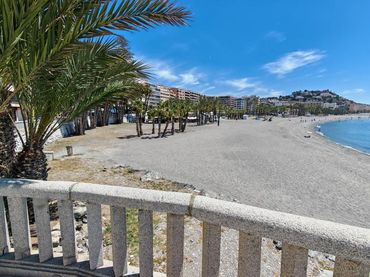 Local commercial à vendre à Paseo CALETILLA 4