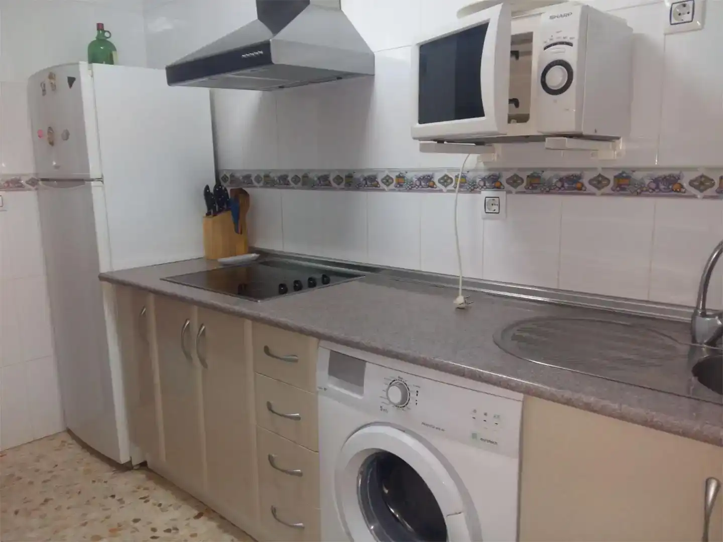 Cocina de Apartamento de alquiler en Chipiona con Amueblado y Balcón