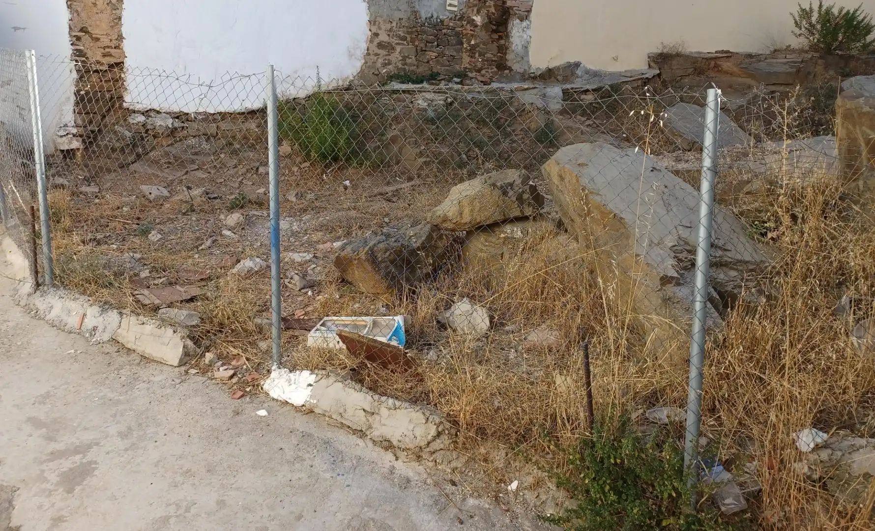 Wohnbaugrundstück zum Verkauf in Este, imagen 4