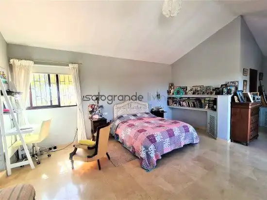Bedroom of Country homes for sale in Sotogrande  with Heating, Private garden and Swimming Pool