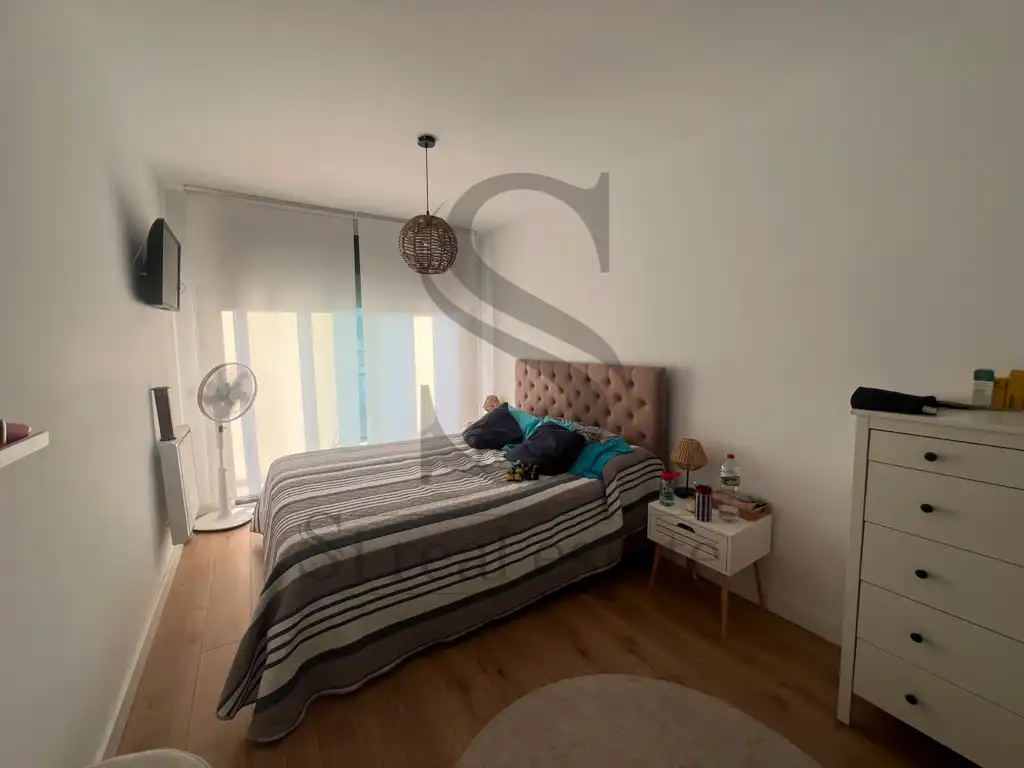 Habitación de Casa adosada en venta en Calafell con Calefacción, Jardín privado y Parquet