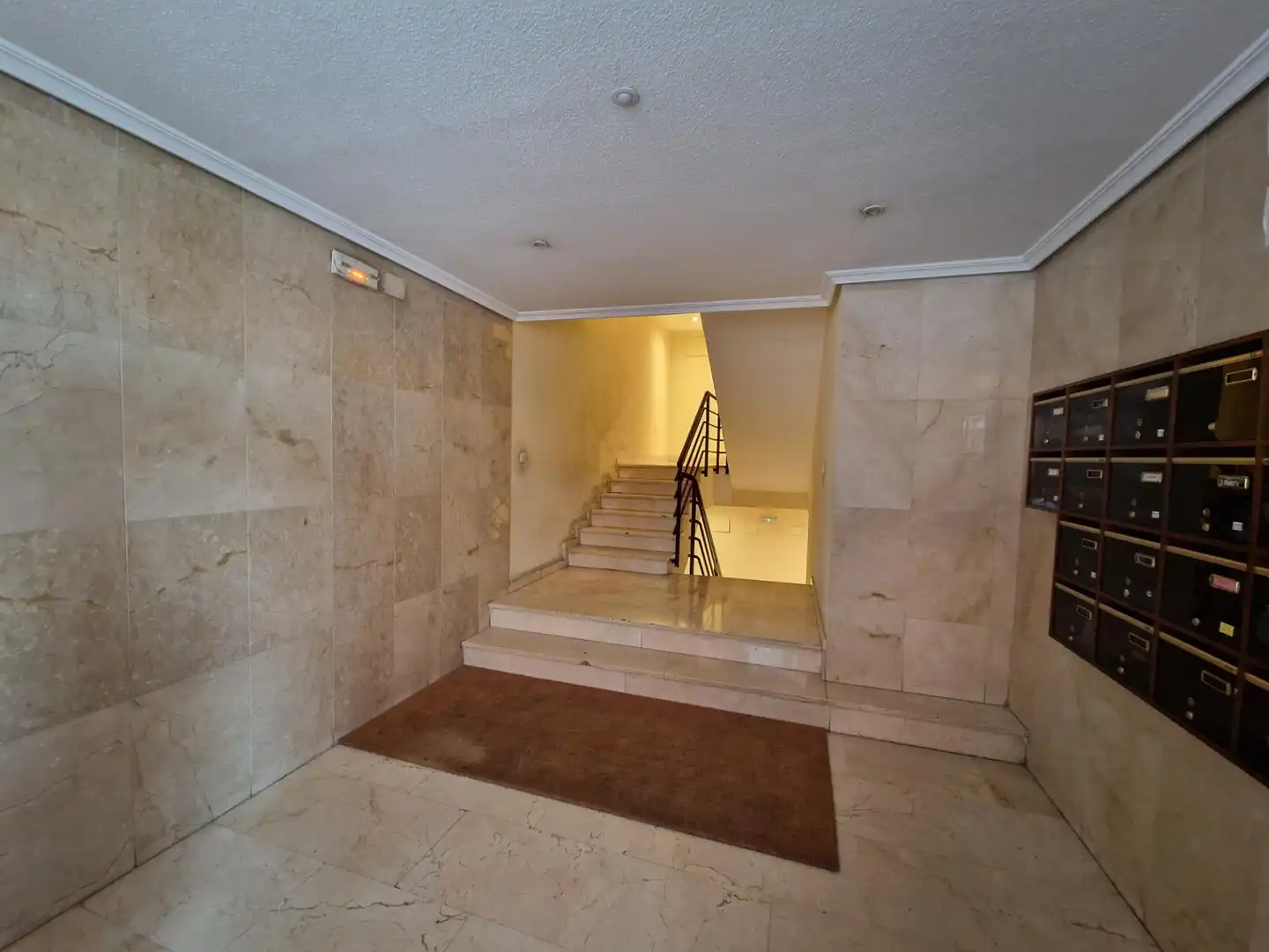 Piso con ascensor en alquiler en Rozas Centro, imagen 2