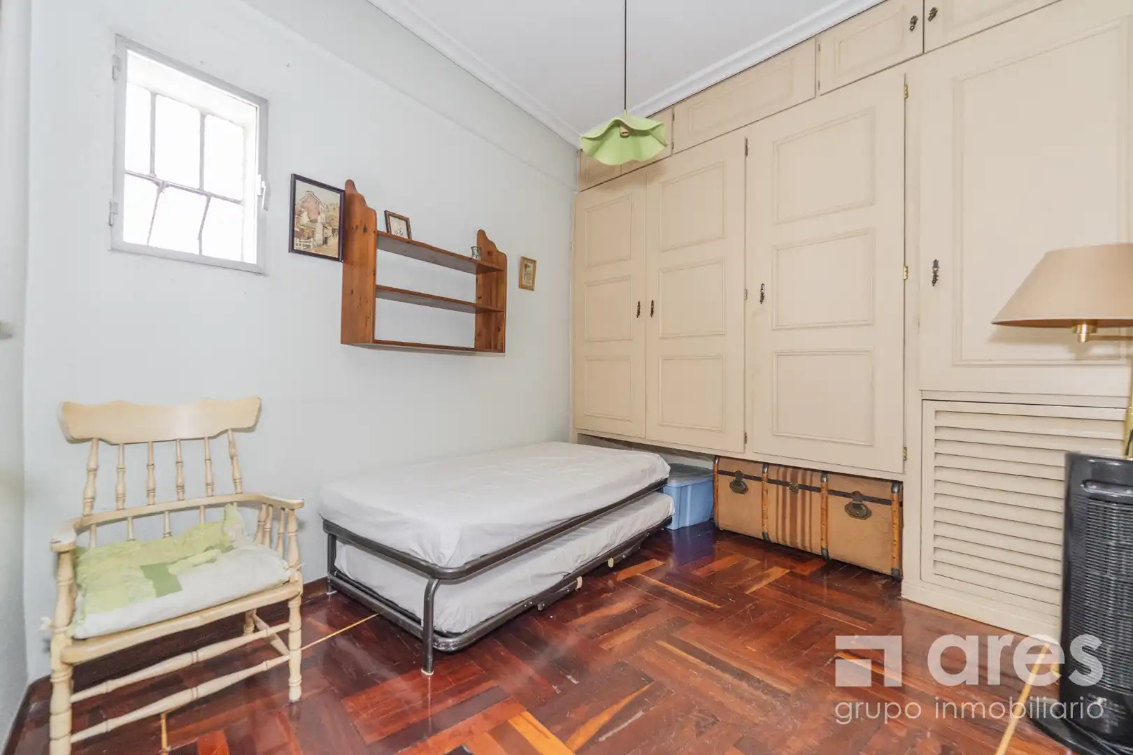 Schlafzimmer von Wohnung zum Verkauf in Madrid mit Heizung