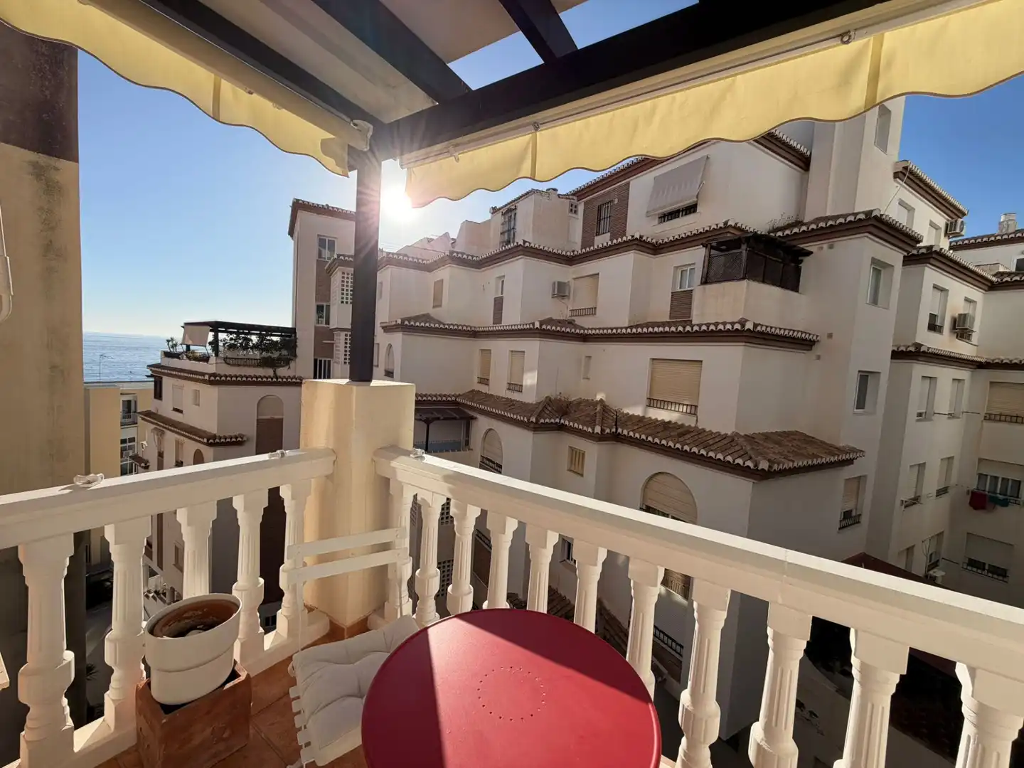 Flat for rent in Calle Alhambra, 19, La Herradura centro