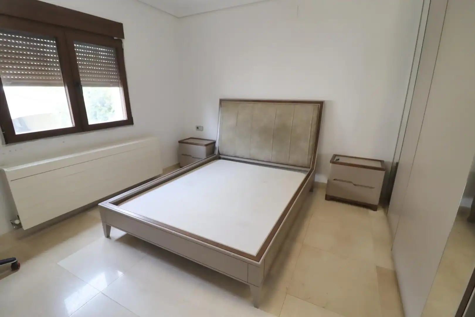 Habitación de Casa o chalet en venta en Godella con Aire acondicionado, Piscina y Alarma