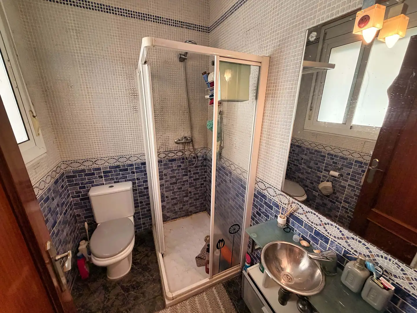 Bany de Casa o xalet en venda en Sant Vicenç Dels Horts amb Aire condicionat, Calefacció i Terrassa