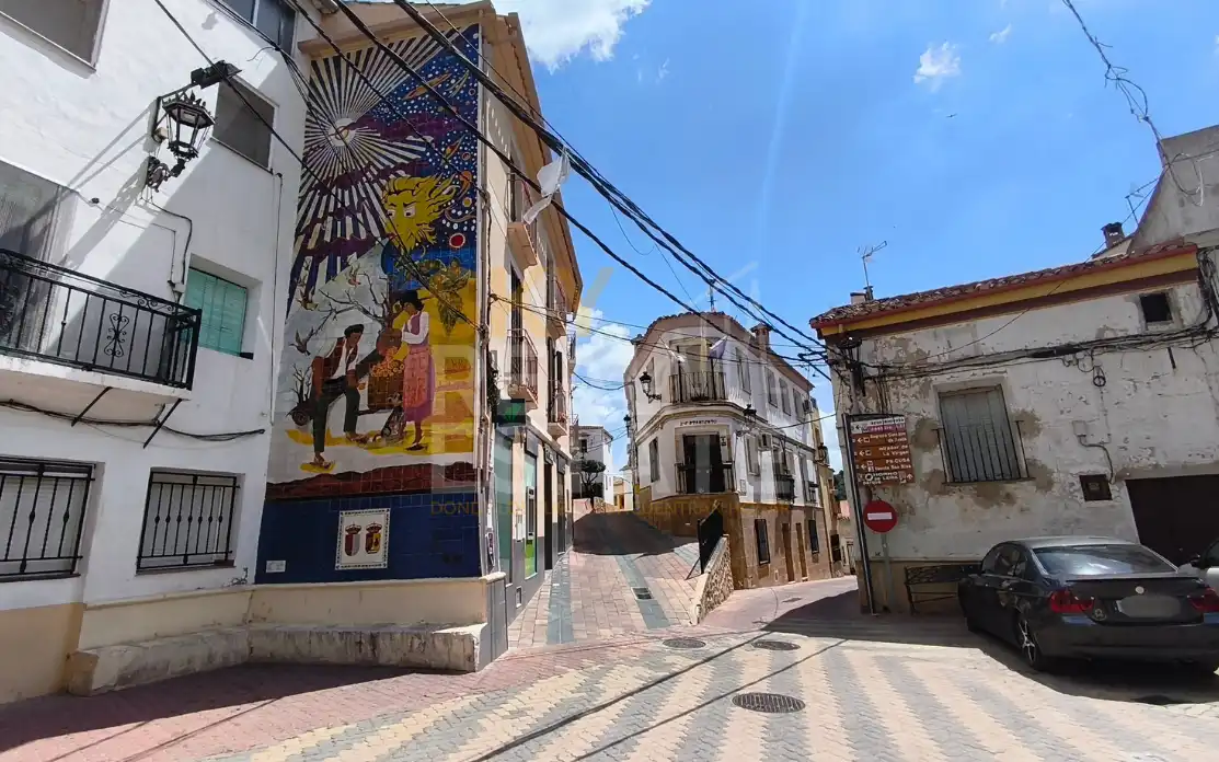 Vista exterior de Casa o xalet en venda en Enguídanos amb Aire condicionat i Calefacció