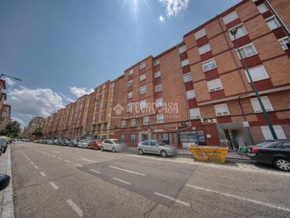 Vista exterior de Pis en venda en Valladolid Capital