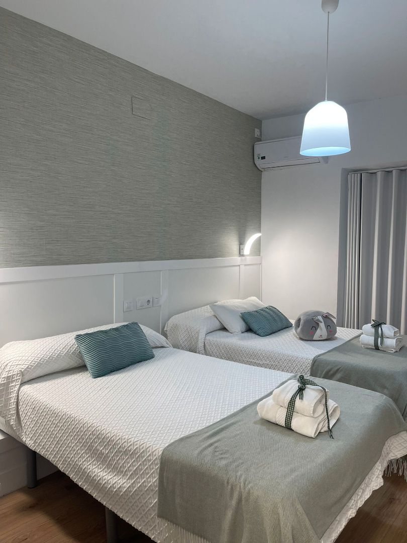 Building for sale in Calle del Sol, 8, Centro Ciudad