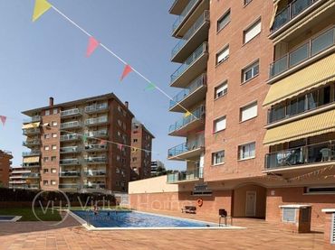 Pis amb balcó en venda a Santa Susanna