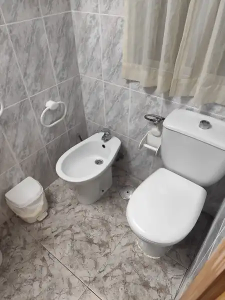 Badezimmer von Country house zur Miete in Motril mit Klimaanlage, Terrasse und Schwimmbad
