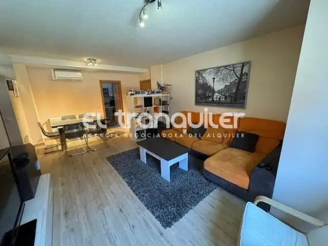 Sala de estar de Piso de alquiler en Navalcarnero con Aire acondicionado, Terraza y Trastero