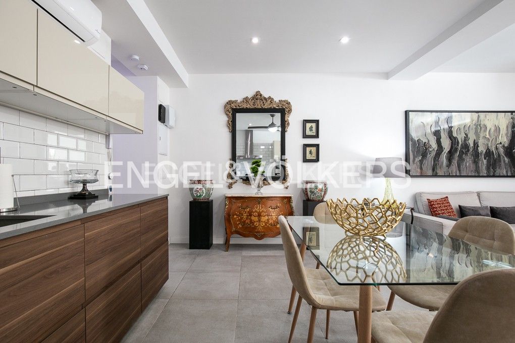 Kitchen of Flat for rent in  Valencia Capital  with Air Conditioner, Heating and Terrace