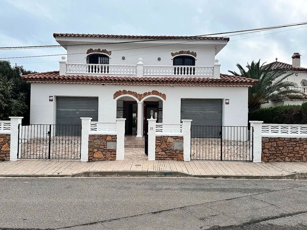 Exterior view of House or chalet for sale in Mont-roig del Camp  with Air Conditioner, Private garden and Terrace