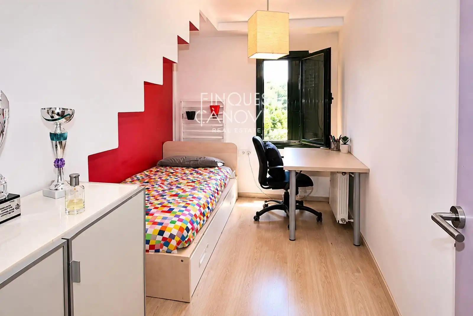 Bedroom of Attic for sale in Bescanó  with Air Conditioner, Heating and Parquet flooring