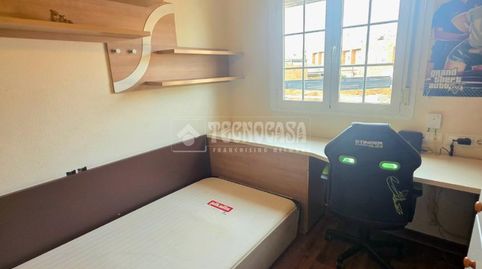 Foto 2 de Casa adosada en venta en Los Molinos - Villa Blanca, Almería Capital